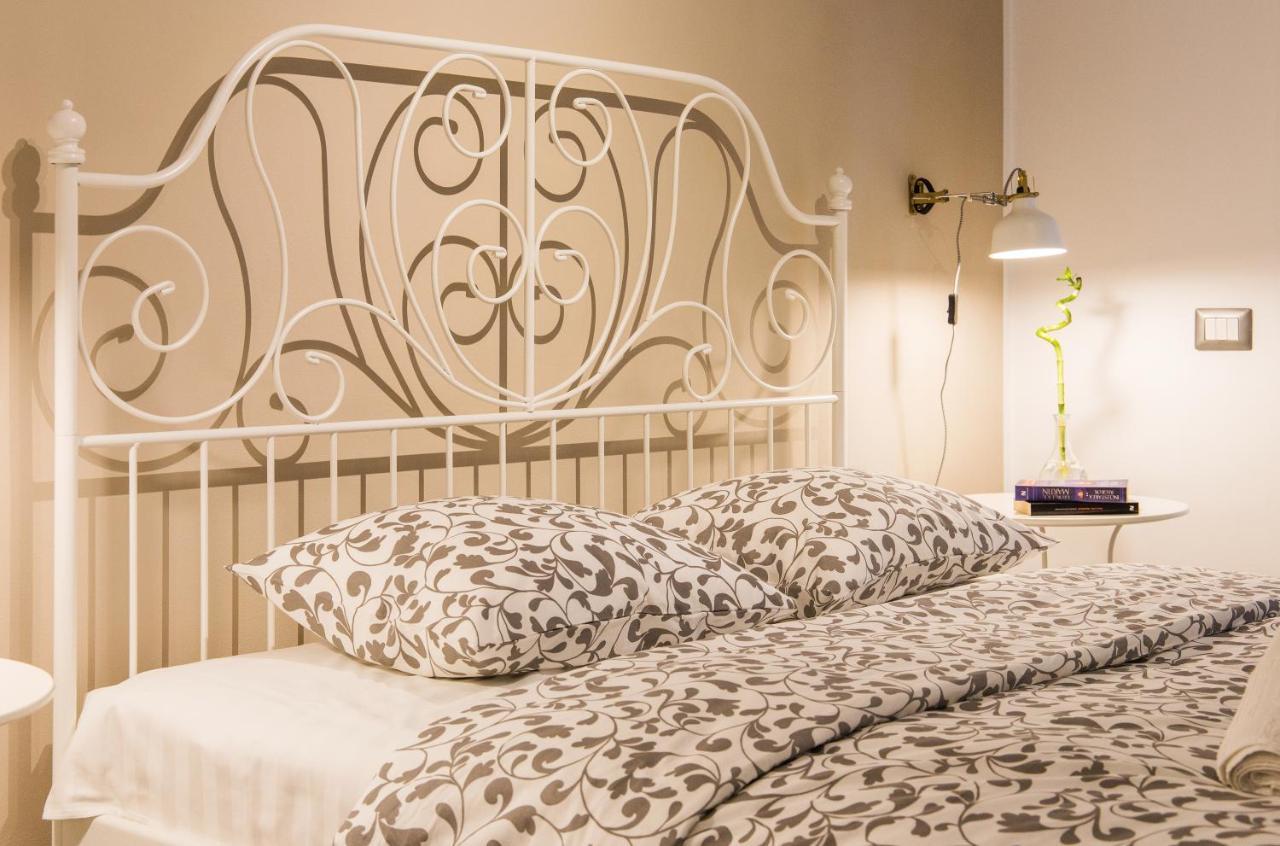 One Love Metropolitan Apartment بوخارست المظهر الخارجي الصورة