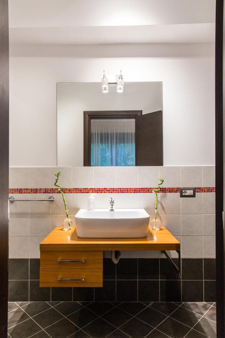 One Love Metropolitan Apartment بوخارست المظهر الخارجي الصورة