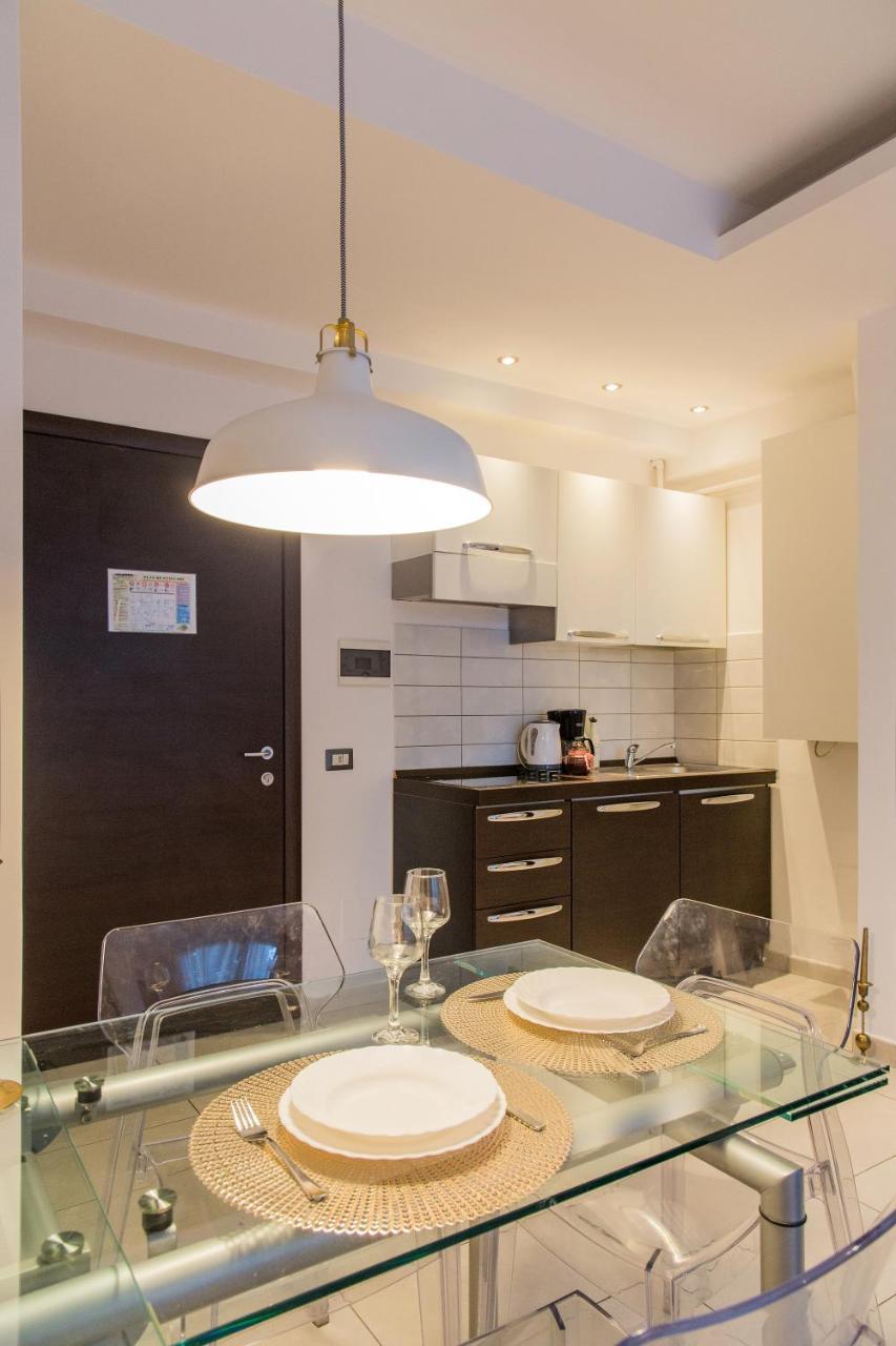 One Love Metropolitan Apartment بوخارست المظهر الخارجي الصورة