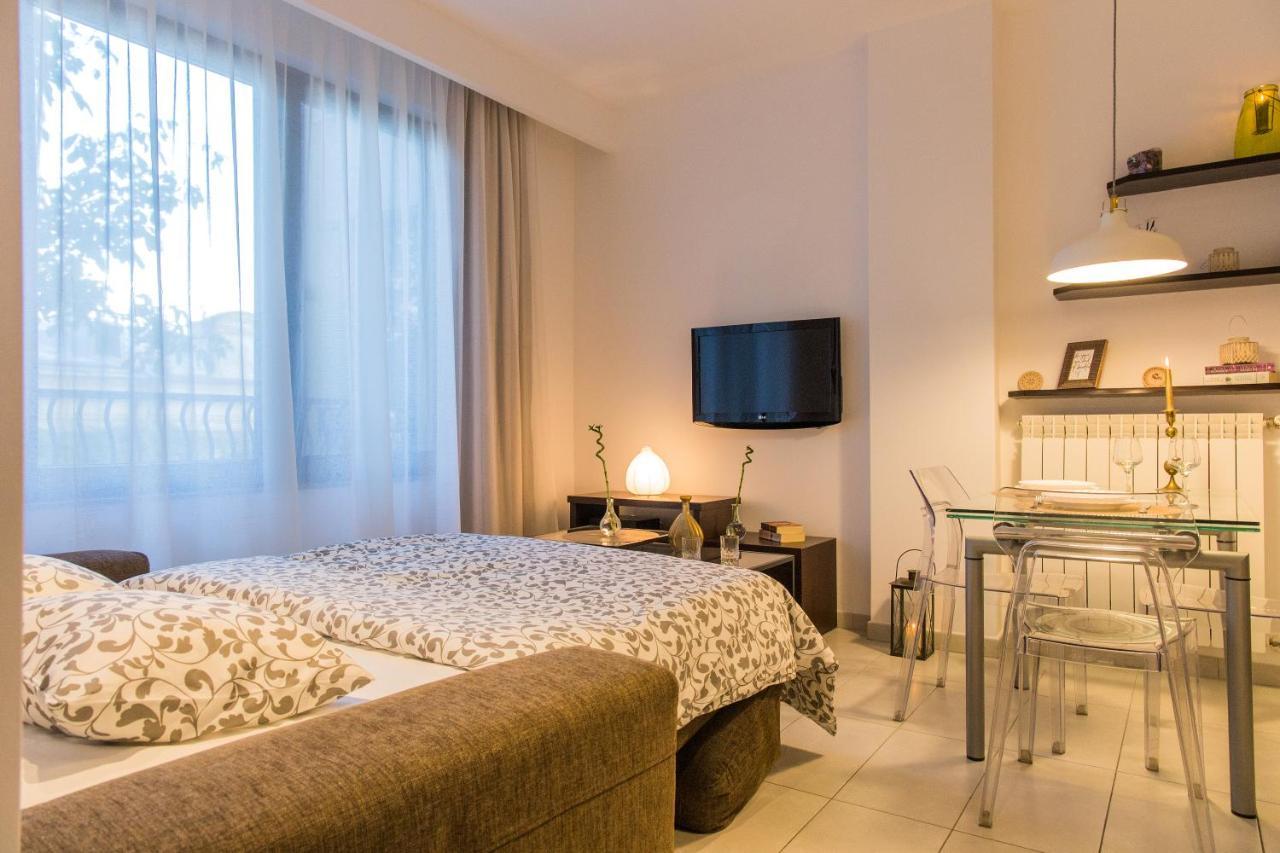 One Love Metropolitan Apartment بوخارست المظهر الخارجي الصورة